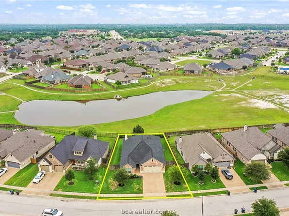 15656 Long Creek Ln, College Station, TX 77845