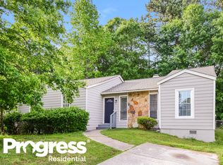 2024 Corners Cir, Lithonia, GA 30058