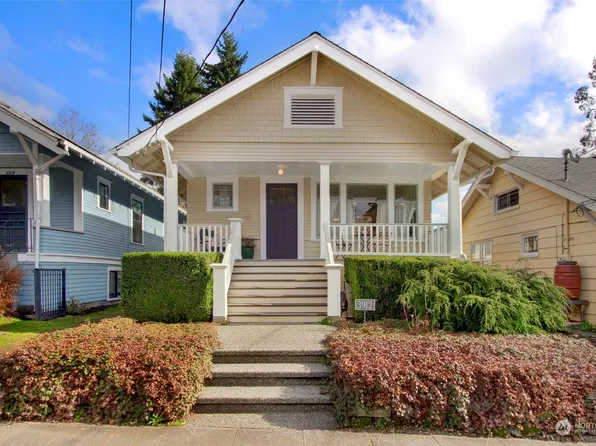 3912 Burke Avenue N, Seattle, WA 98103