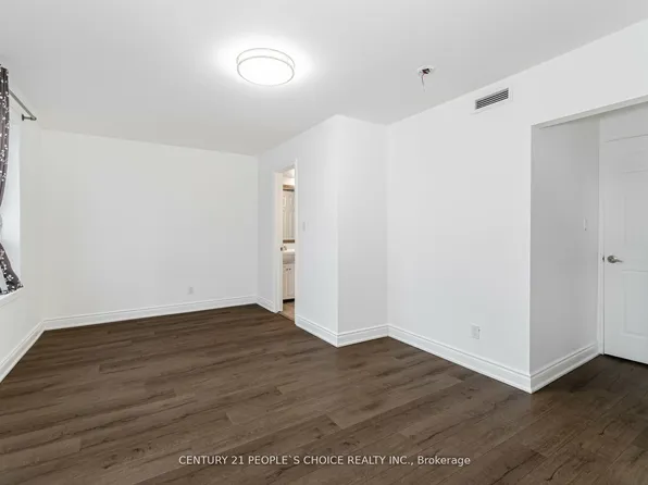 6 Mimico Ave E Floor 2, Toronto, ON M8V 1R1