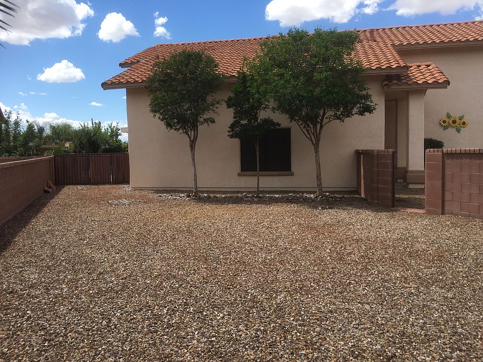 1st image of 883 W Port Royal Pl