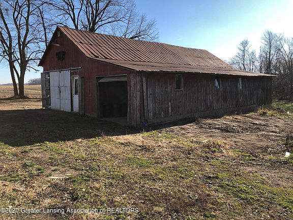 5th image of 5089 W Vermontville Hwy