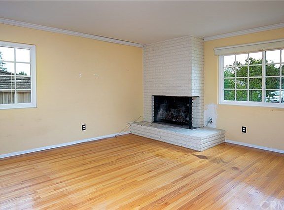 5th image of 460 Sierra Keys Dr