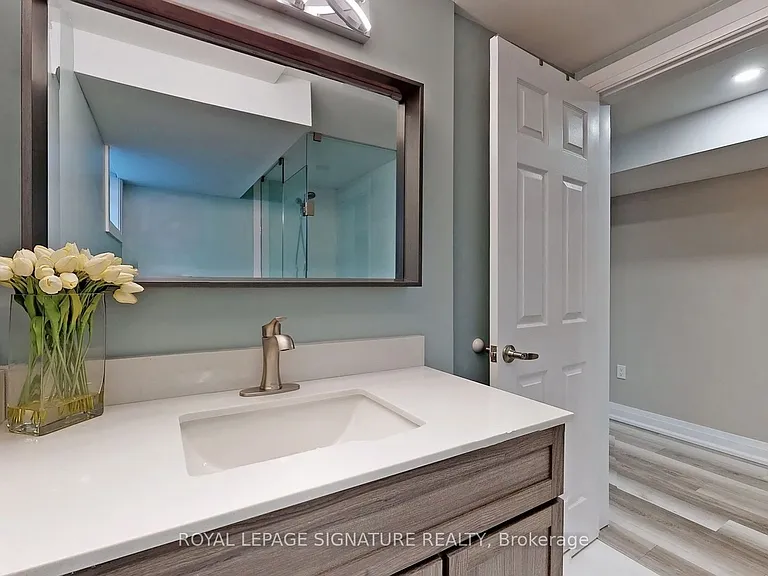 211 Maple Ave — Photo 8