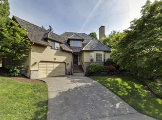 6878 SW Ashdale Dr, Portland, OR 97223