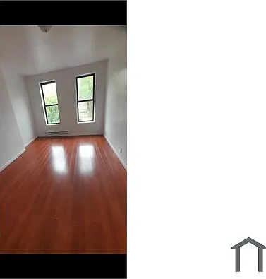 1209 Washington Ave — Photo 3