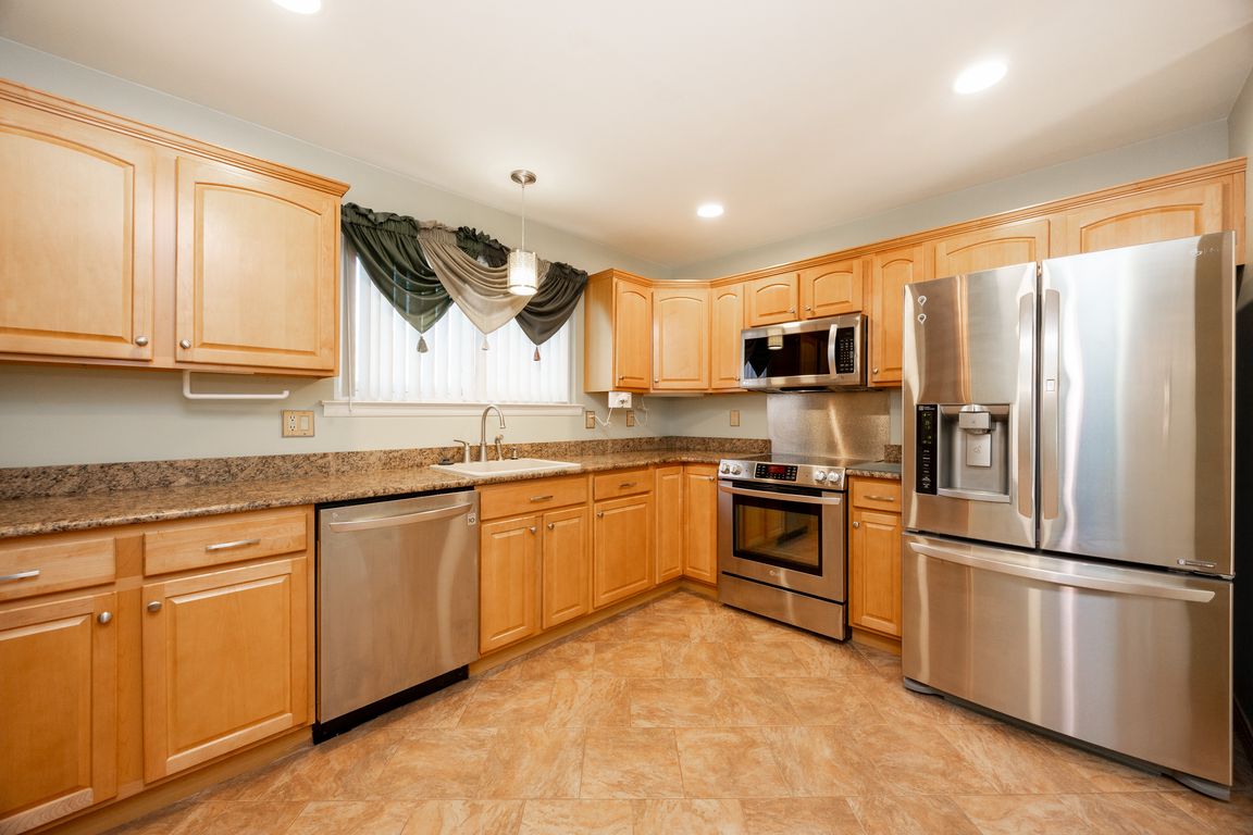 next background image