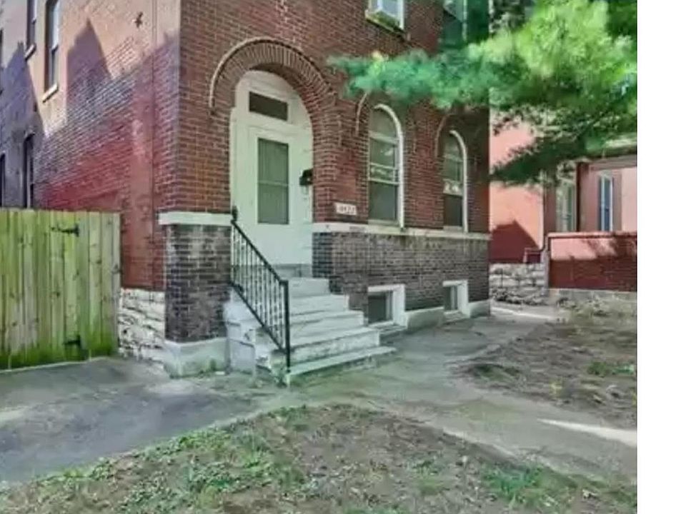 1st image of 4422 S Grand Blvd