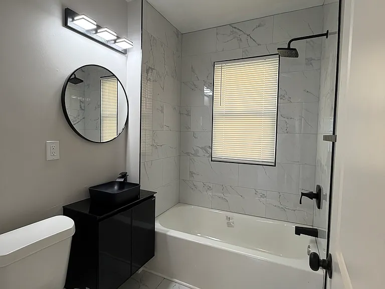27390 Elmhurst St #1 — Photo 4