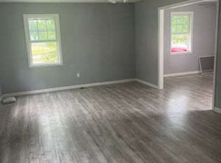 302 E Spruce St, Whitewright, TX 75491
