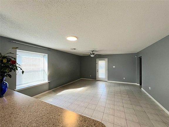 4th image of 2720 Bayou Cane Dr