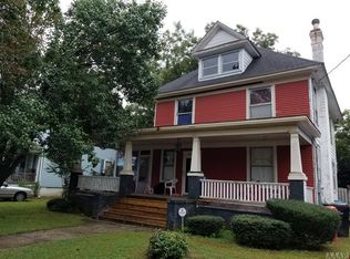 911 W Church St, Elizabeth City, NC 27909