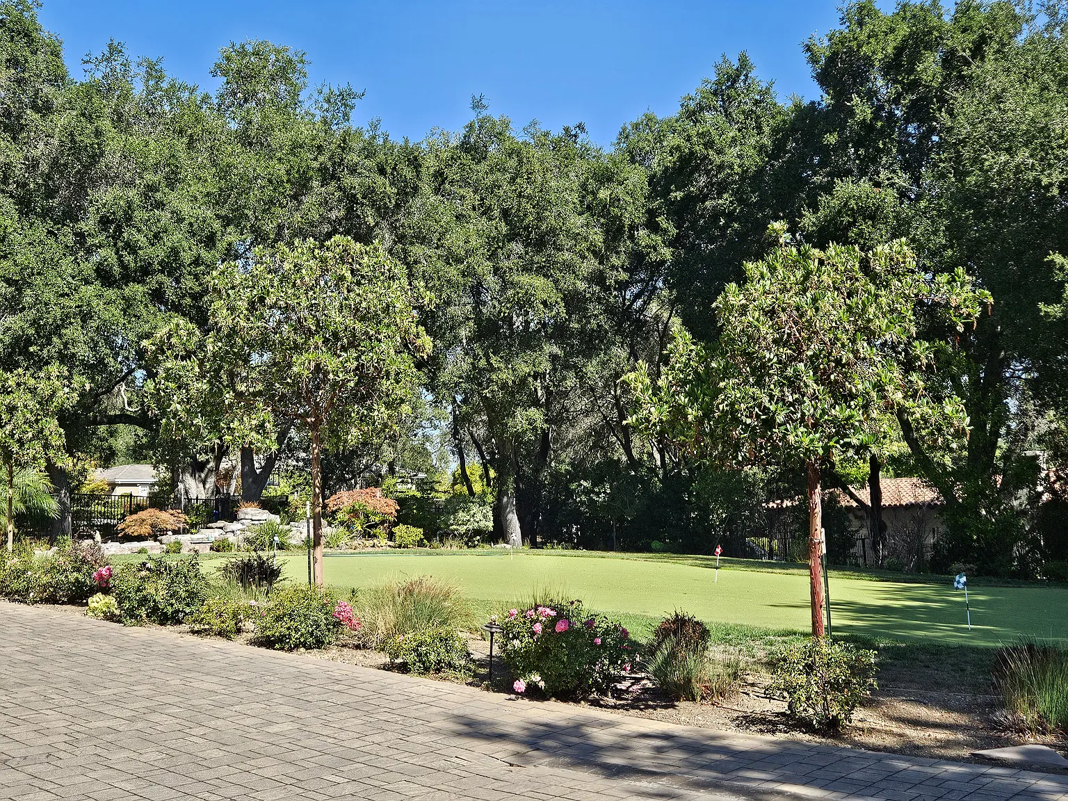 Bonnie Brae Ln, Saratoga — Photo 2