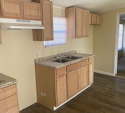 2nd image of 20 Silver Pond Dr #20