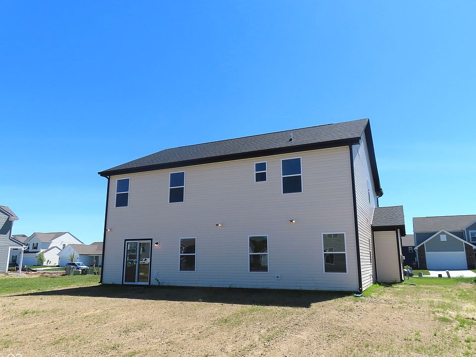 2nd image of 3976 Fenwick Ln