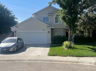 322 S Buttercup Ct, Nampa, ID 83687