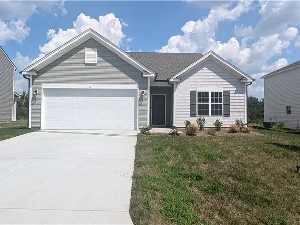 240 Waylon Ct, Lexington, NC 27295