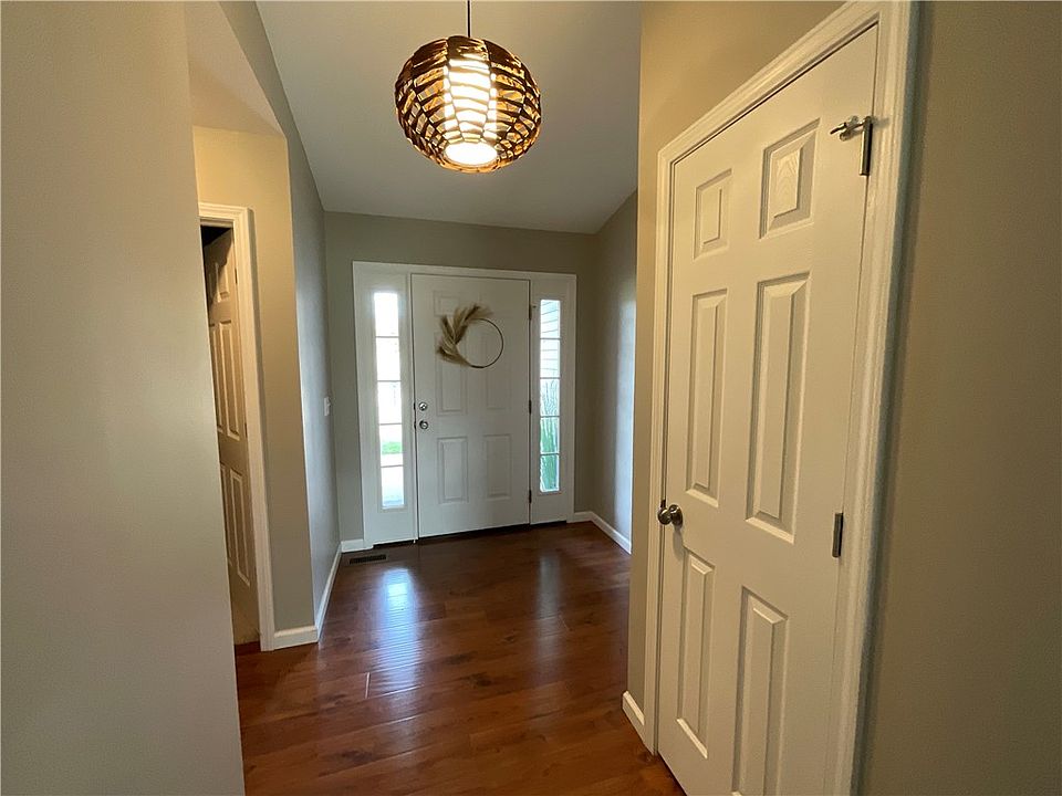 407 E Hendelmeyer Ave, Effingham, IL 62401 Zillow