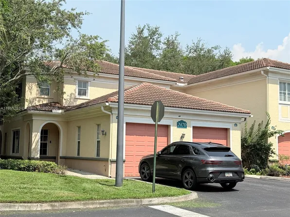 2470 Centergate Dr APT 101, Hollywood, FL 33025