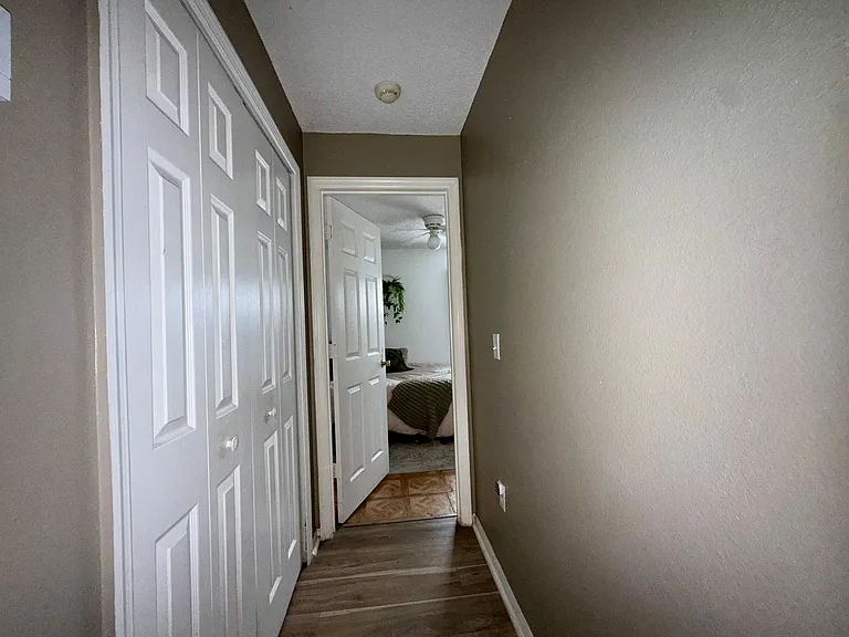 6912 Long Needle Ct — Photo 29
