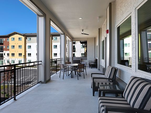 5th image of 30 Cypress Blvd #87c7ee0d5