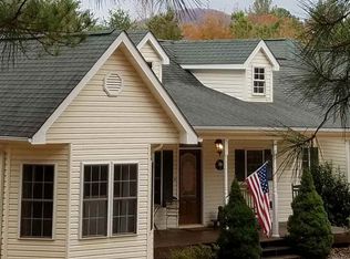 150 Homestead Rd, Pickens, SC 29671