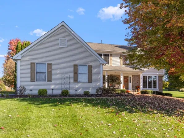 808 Boulder Ridge Dr, Belvidere, IL 61008