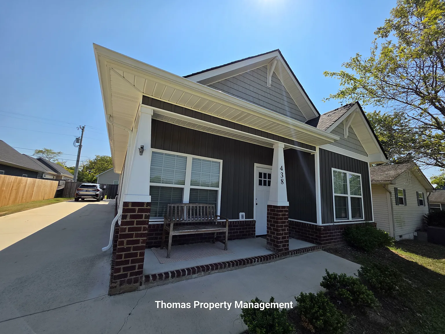 3 bed, 1170 sqft, $2,300 — Photo 2