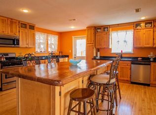 3400 Reno Hollow Rd, Reeds Spring, MO 65737