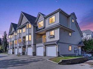 86 S Cedarwood Ln SW, Calgary, AB T2W6J3