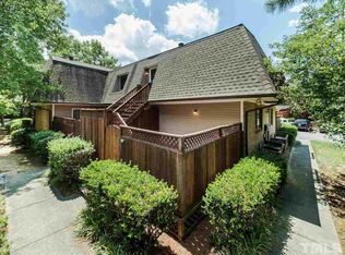 346 Summerwalk Cir #346, Chapel Hill, NC 27517
