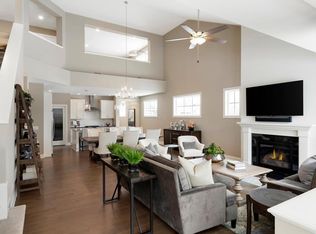 5023 Dale Ridge Rd, Woodbury, MN 55129