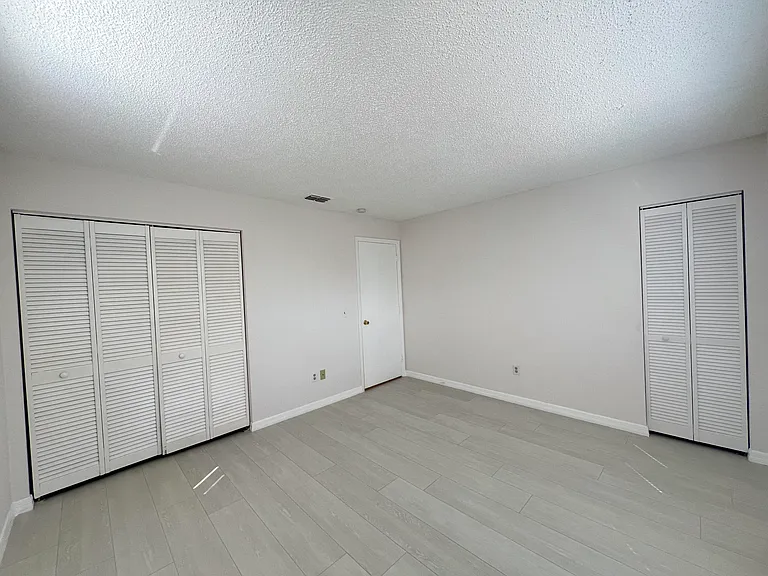 950 Louisiana Ave — Photo 12