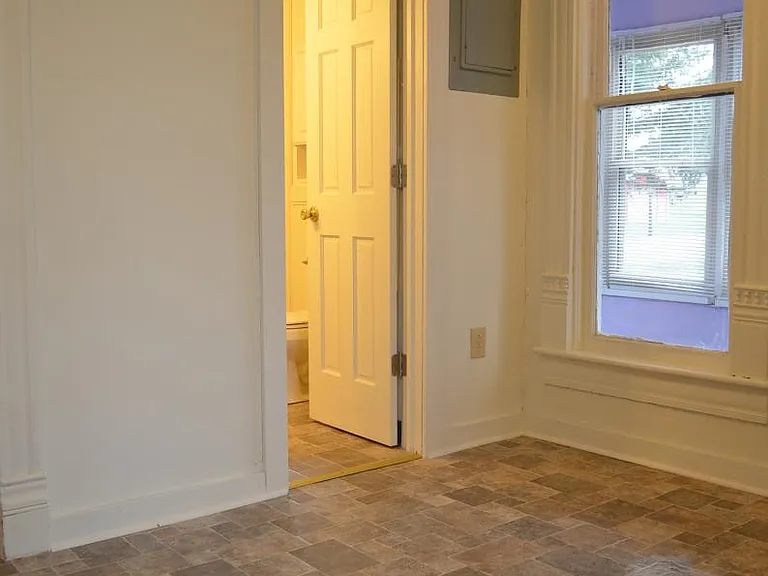 5371 State St — Photo 16