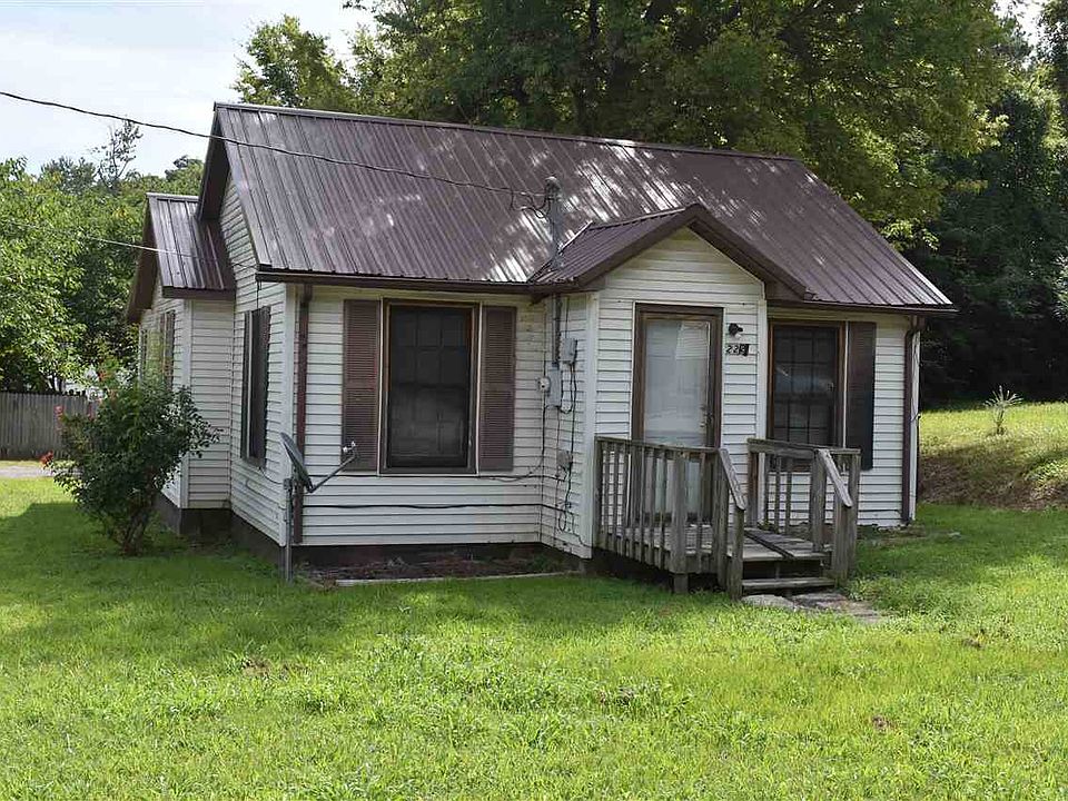 1st image of 222 Reynolds Ave