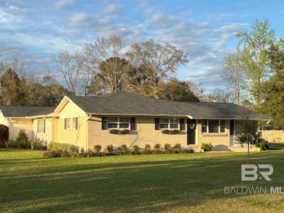 1st image of 4095 B Ave