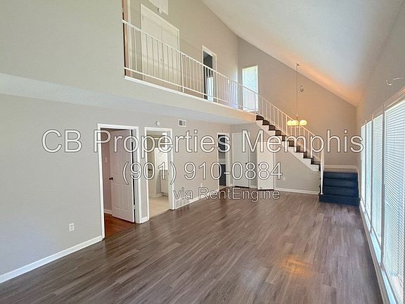 2nd image of 3136 Sycamore View Rd