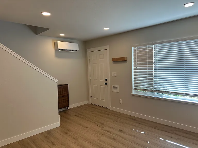 3803 Friday Ave — Photo 5