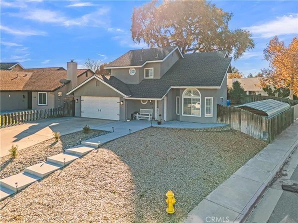 1118 Golf Pl, Paso Robles, CA 93446