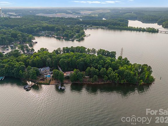 2nd image of 9184 Greenwood Rd