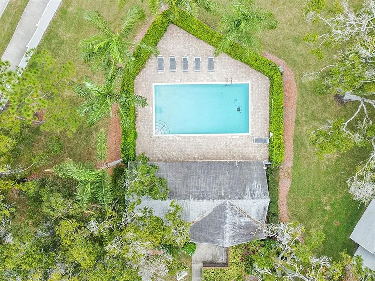 2945 Grovewood Blvd #A — Photo 66