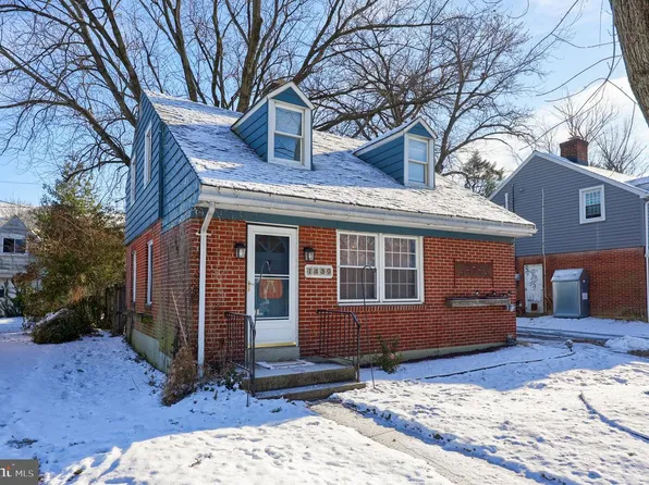 1439 Glen Moore Cir, Lancaster, PA 17601