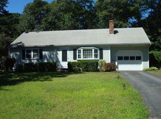 19 Cats Paw Way, Centerville, MA 02632