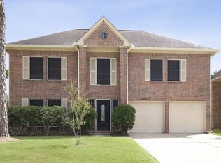 1207 Chesterwood Dr, Pearland, TX 77581