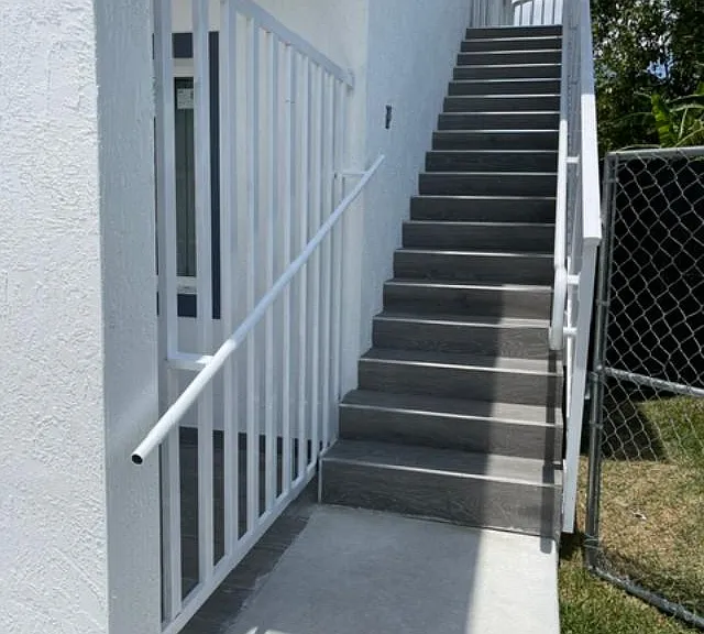 3175 N West 44th St — Photo 3