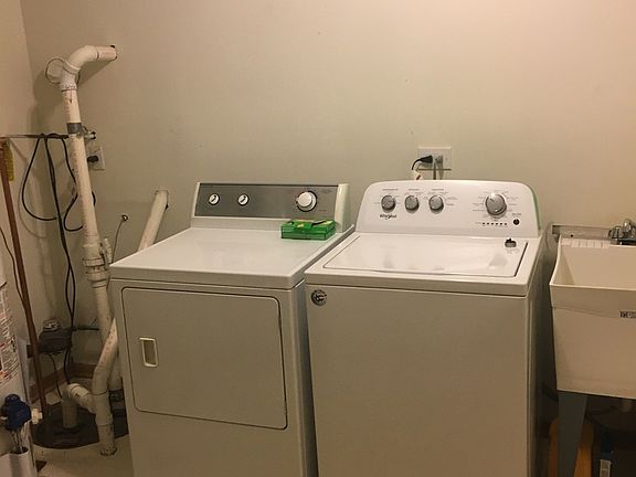 4th image of 20177 Woodale St #23