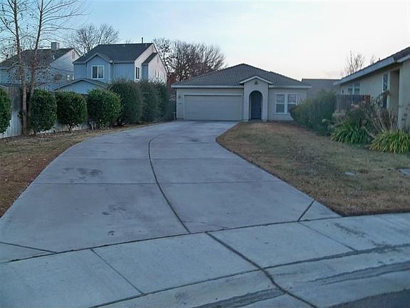 2nd image of 12 Cribari Ct