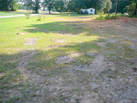 4th image of 819 Clinkscales Rd