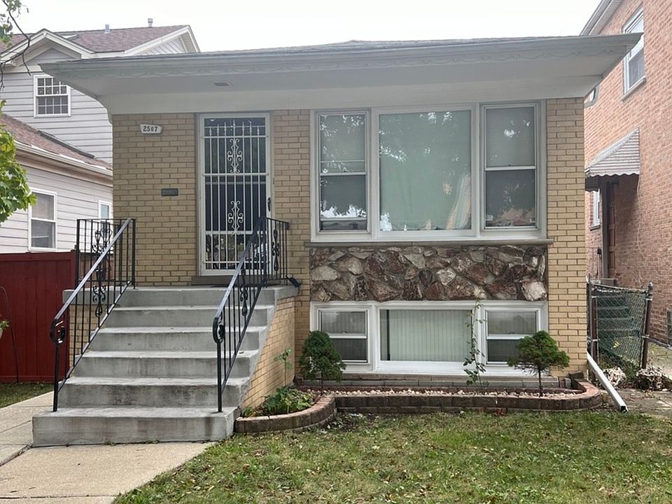 1st image of 2507 N 75th Ave