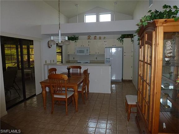 5th image of 4504 Lake Heather Cir
